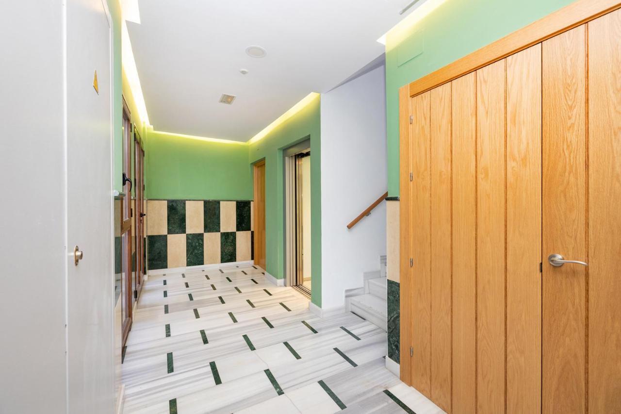 Grace Apartments - 3 Bedroom City Centre Granada Exterior photo